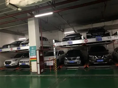 Apa saja komponen utama dari Peralatan Parkir Susun Lorong Terowongan?